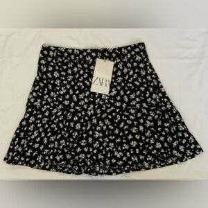Zara Black and White Skater Mini Skirt
